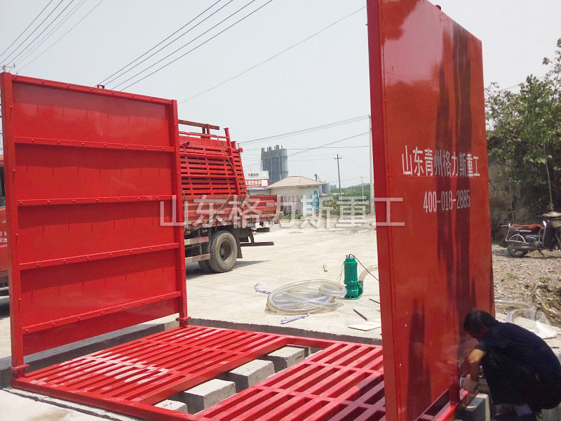 大型車(chē)輛洗車(chē)機(jī)