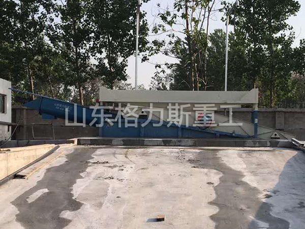 振動(dòng)式砂石分離機(jī)